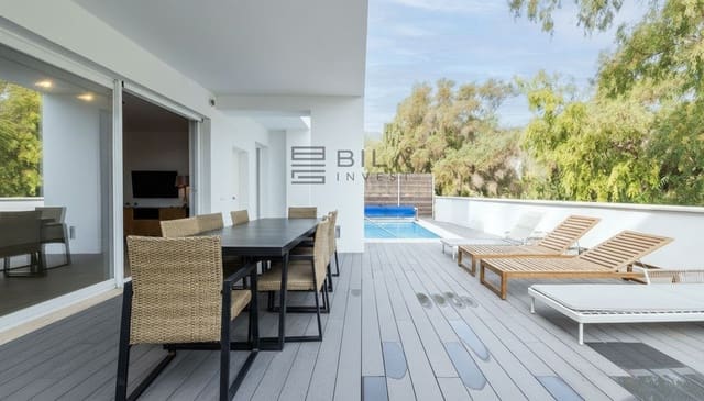 5 makuuhuone Omakotitalo myytävänä paikassa Torremuelle, Benalmádena mukana uima-altaan - 950 000 € (Ref: 9618833)