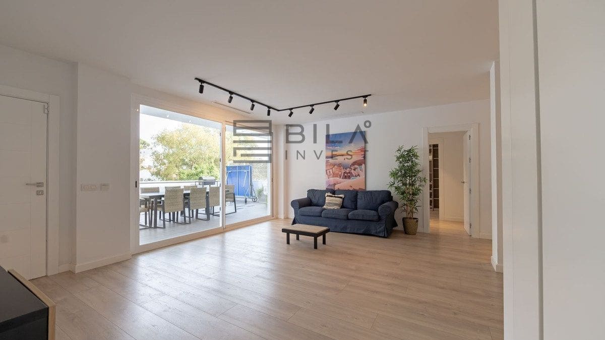 5 sypialnia Dom na sprzedaż w Torremuelle z basenem - 950 000 € (Ref: 9618833)