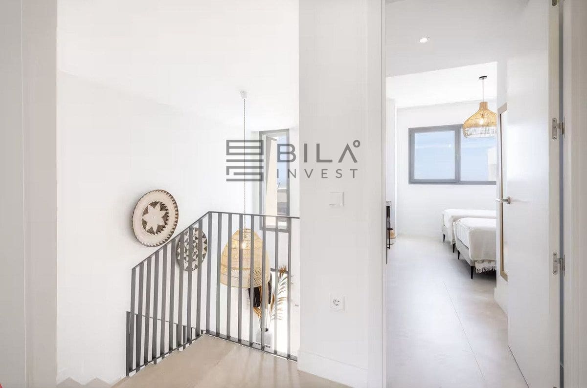 3 bedroom Townhouse for sale in El Chaparral with pool garage - € 828,000 (Ref: 9618834)