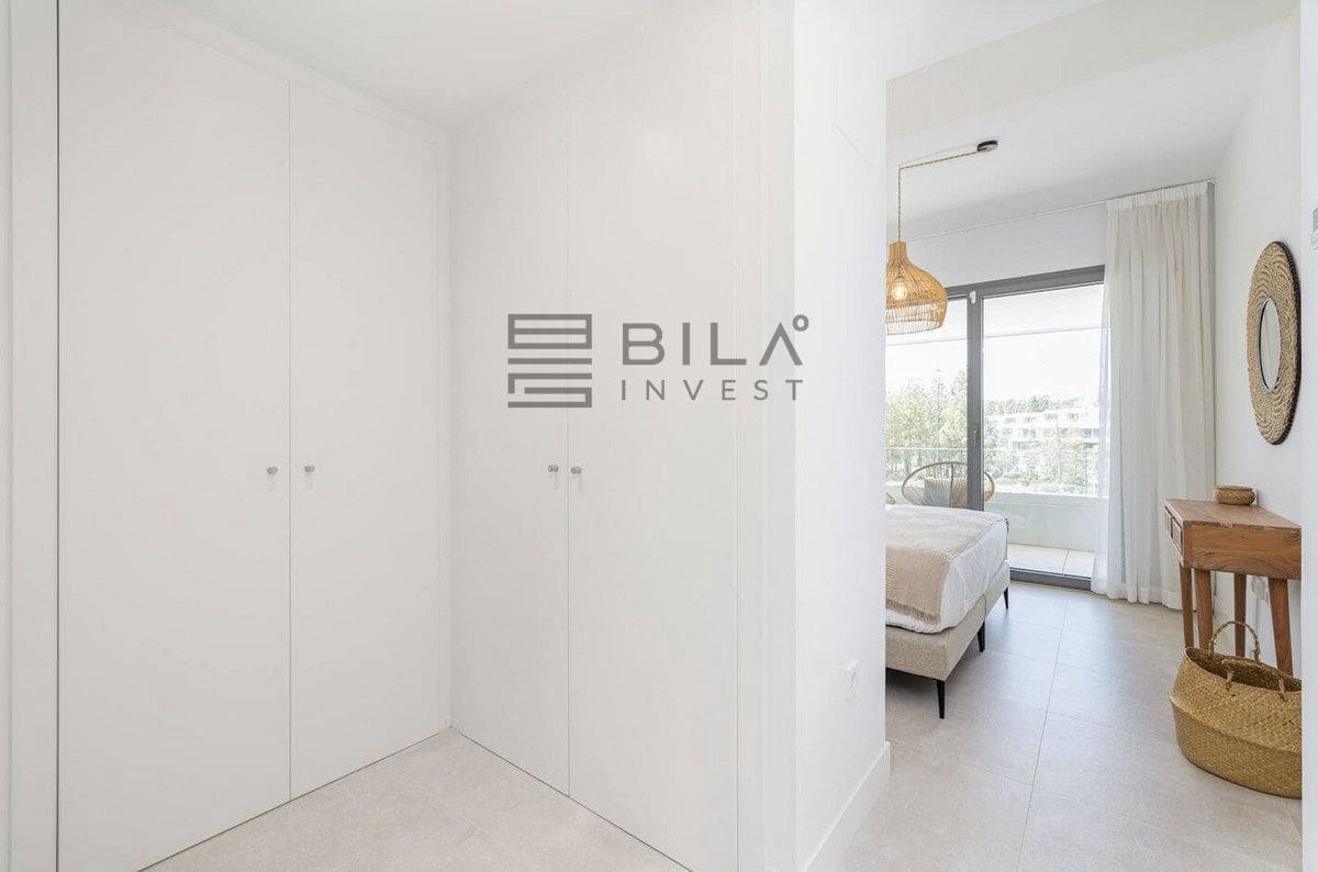 3 bedroom Townhouse for sale in El Chaparral with pool garage - € 828,000 (Ref: 9618834)