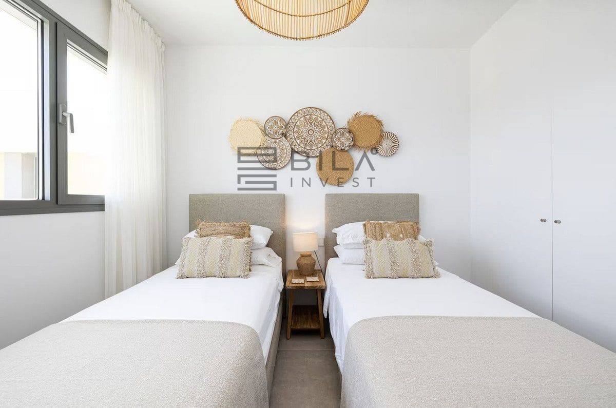 3 bedroom Townhouse for sale in El Chaparral with pool garage - € 828,000 (Ref: 9618834)