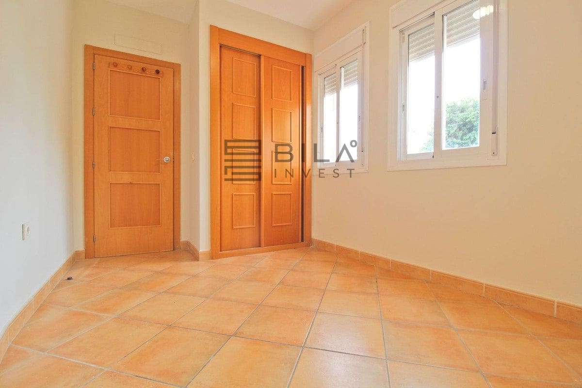 4 soverom Hus til salgs i La Cala de Mijas - € 549 000 (Ref: 9618835)