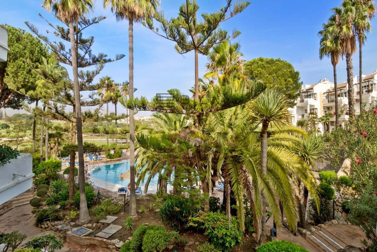 2 sovrum Lägenhet till salu i Mijas Golf med pool - 275 000 € (Ref: 9618837)