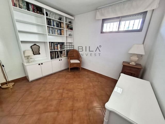 2 slaapkamer Flat te koop in Torreblanca, Fuengirola met zwembad garage - € 297.000 (Ref: 9618838)