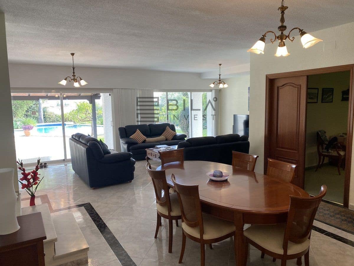 4 quarto Moradia para venda em Mijas Costa com piscina garagem - 985 000 € (Ref: 9618839)