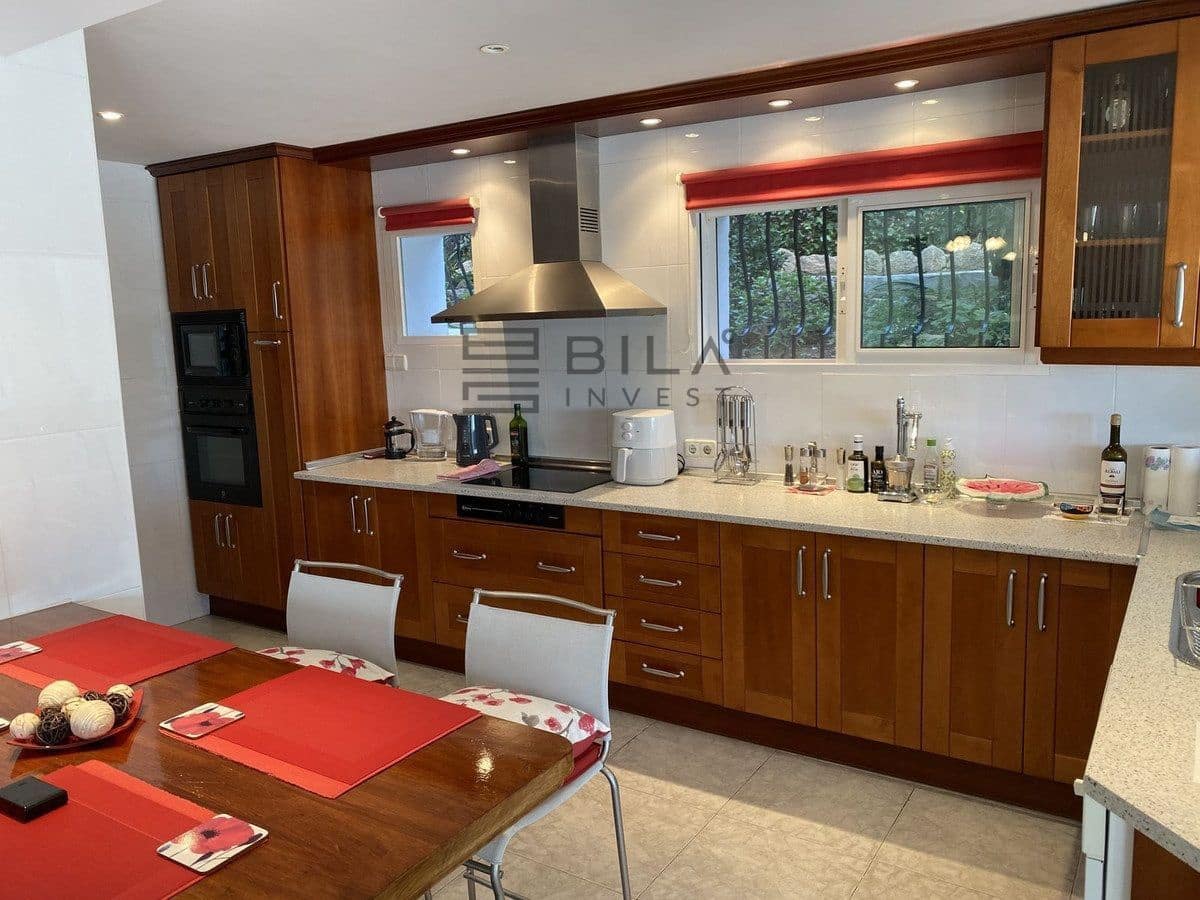 4 quarto Moradia para venda em Mijas Costa com piscina garagem - 985 000 € (Ref: 9618839)