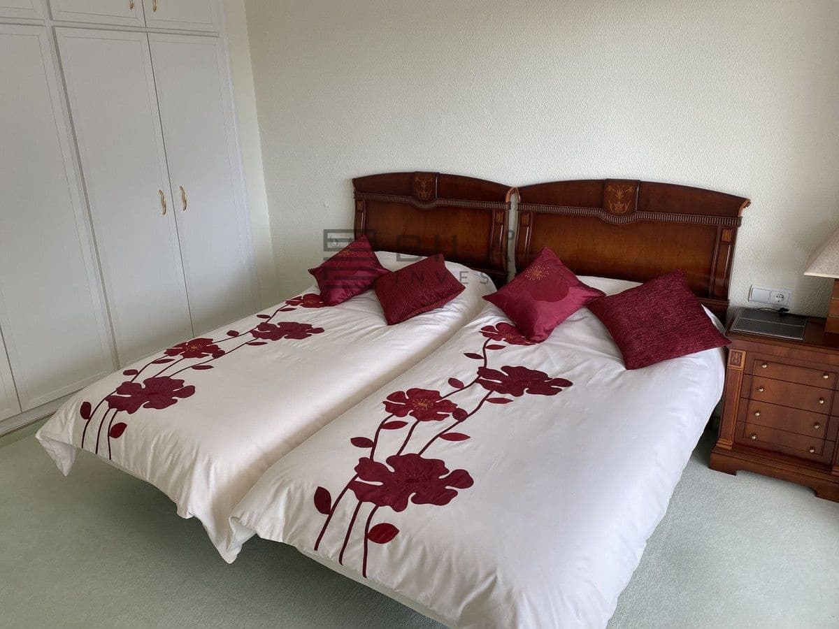 4 quarto Moradia para venda em Mijas Costa com piscina garagem - 985 000 € (Ref: 9618839)