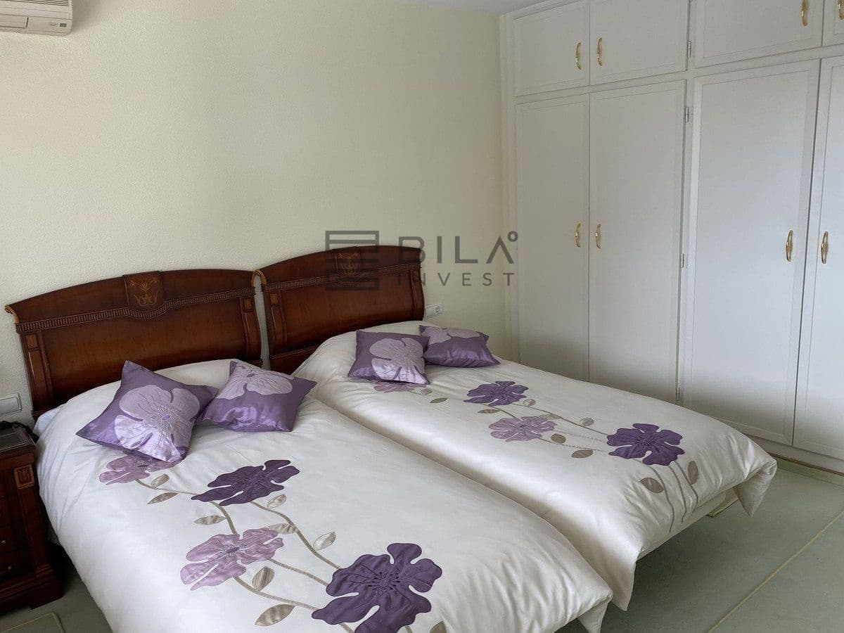 4 quarto Moradia para venda em Mijas Costa com piscina garagem - 985 000 € (Ref: 9618839)