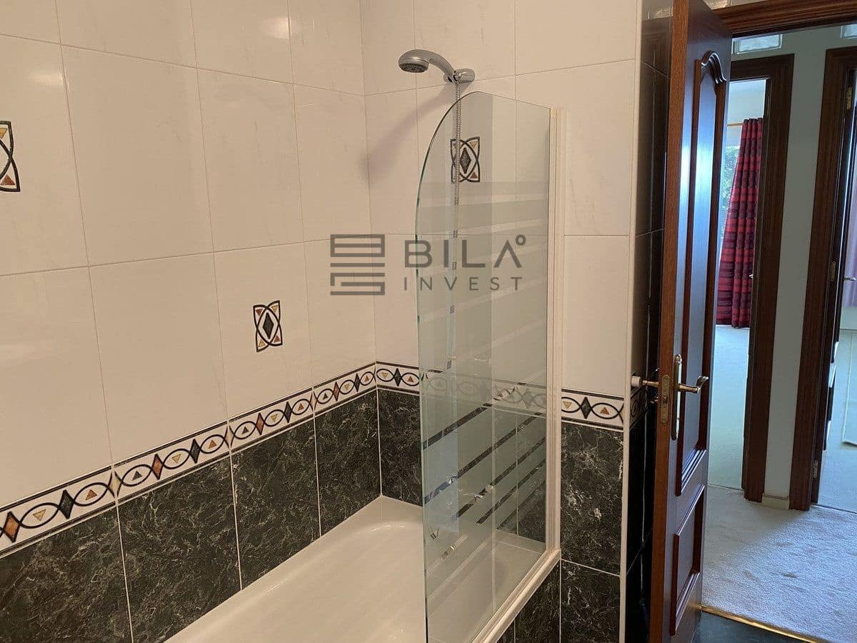 4 quarto Moradia para venda em Mijas Costa com piscina garagem - 985 000 € (Ref: 9618839)