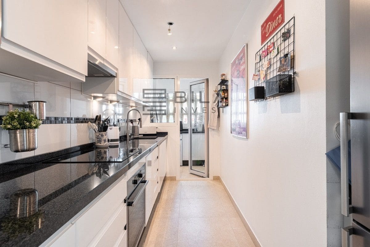 Piso de 3 habitaciones en Fuengirola en venta con piscina - 398.000 € (Ref: 9618840)