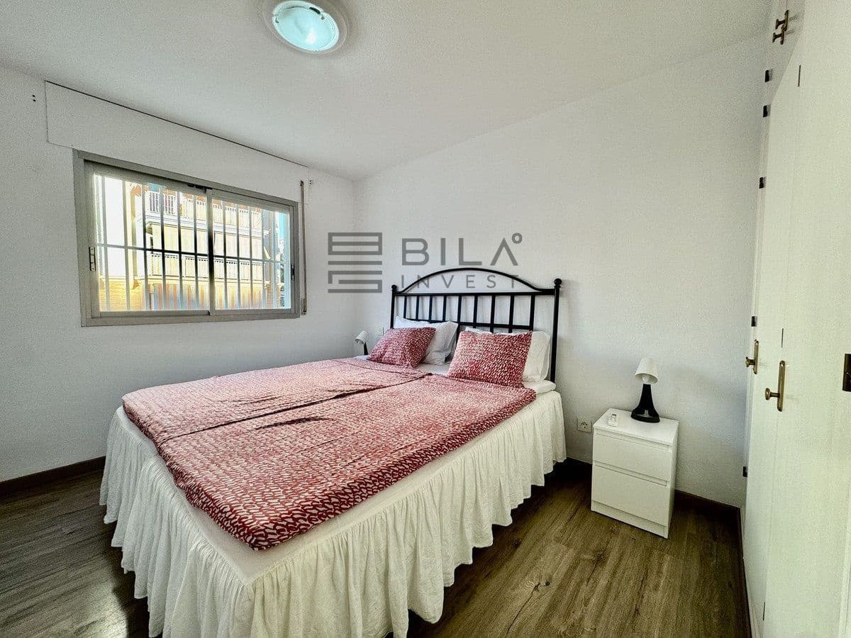 4 soveværelse Lejlighed til salg i Fuengirola med swimmingpool garage - € 420.000 (Ref: 9618843)