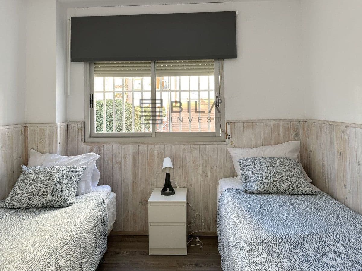 4 soveværelse Lejlighed til salg i Fuengirola med swimmingpool garage - € 420.000 (Ref: 9618843)