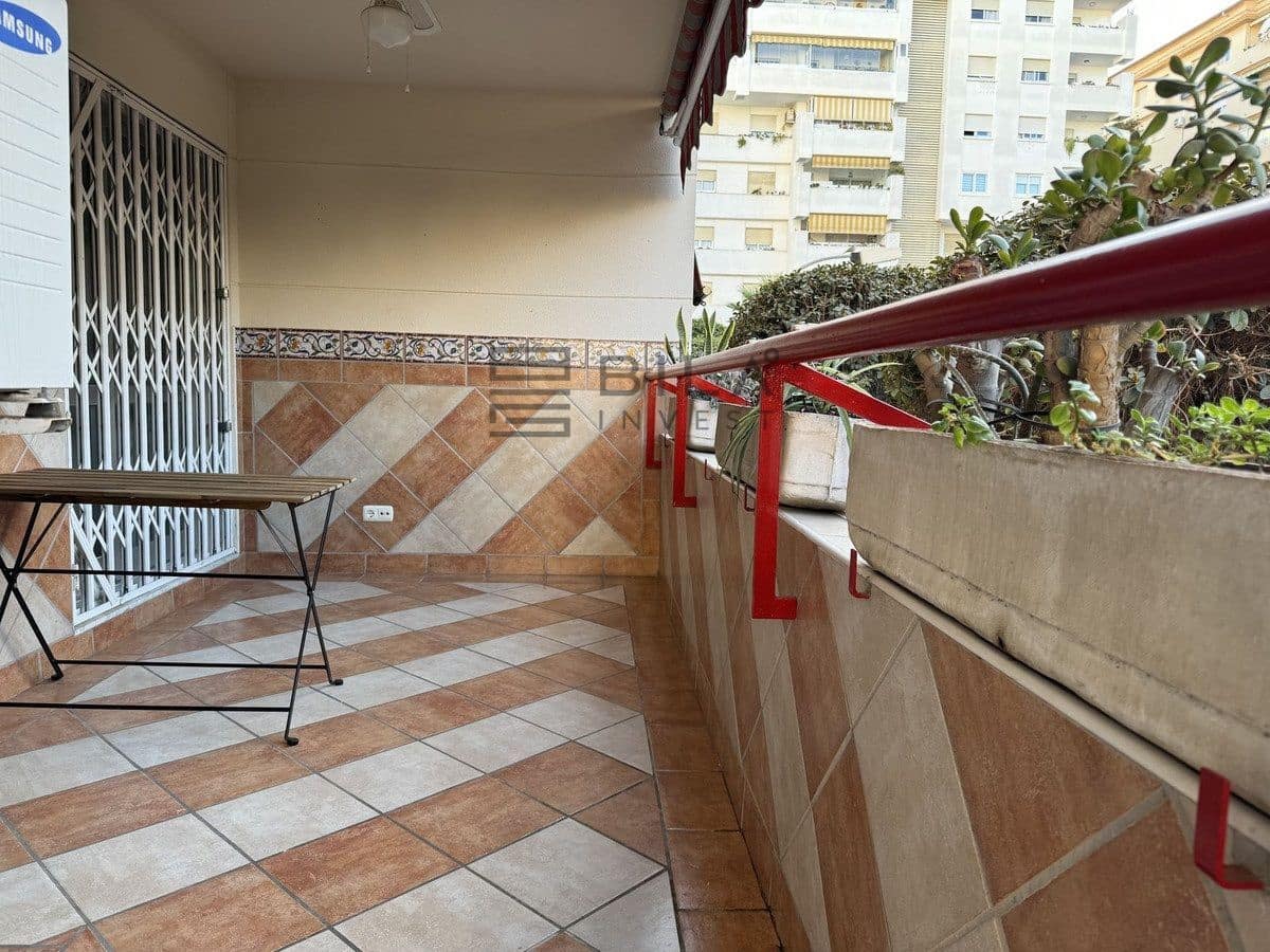4 soveværelse Lejlighed til salg i Fuengirola med swimmingpool garage - € 420.000 (Ref: 9618843)