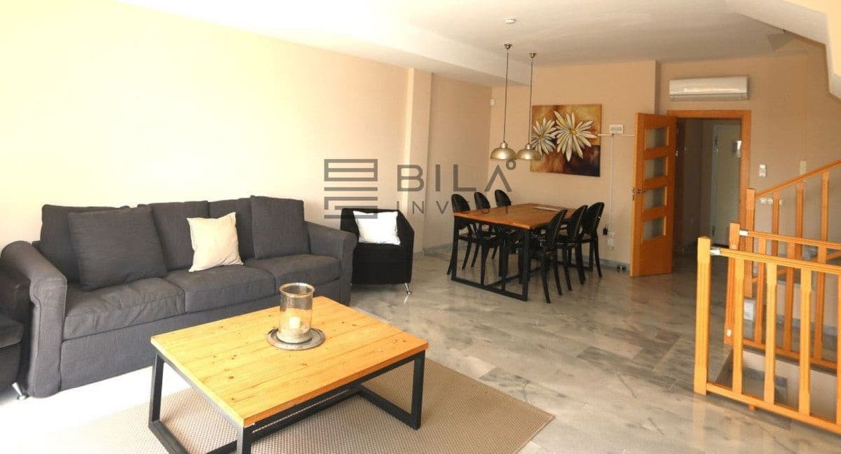 Casa de 3 habitaciones en Fuengirola en venta con piscina garaje - 535.000 € (Ref: 9618844)