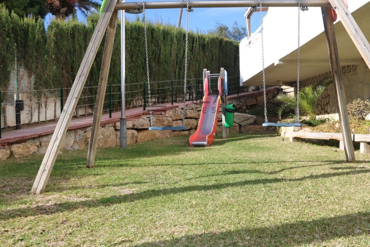 Casa de 3 habitaciones en Fuengirola en venta con piscina garaje - 535.000 € (Ref: 9618844)