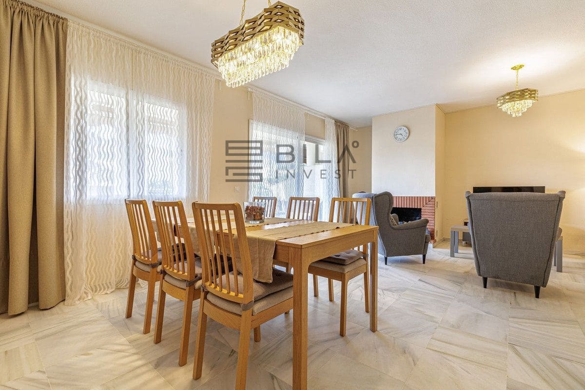 3 bedroom Flat for sale in Torrequebrada with pool garage - € 460,000 (Ref: 9618845)