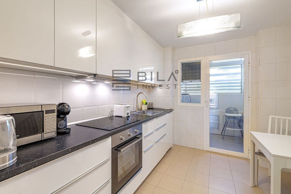 3 bedroom Flat for sale in Torrequebrada with pool garage - € 460,000 (Ref: 9618845)