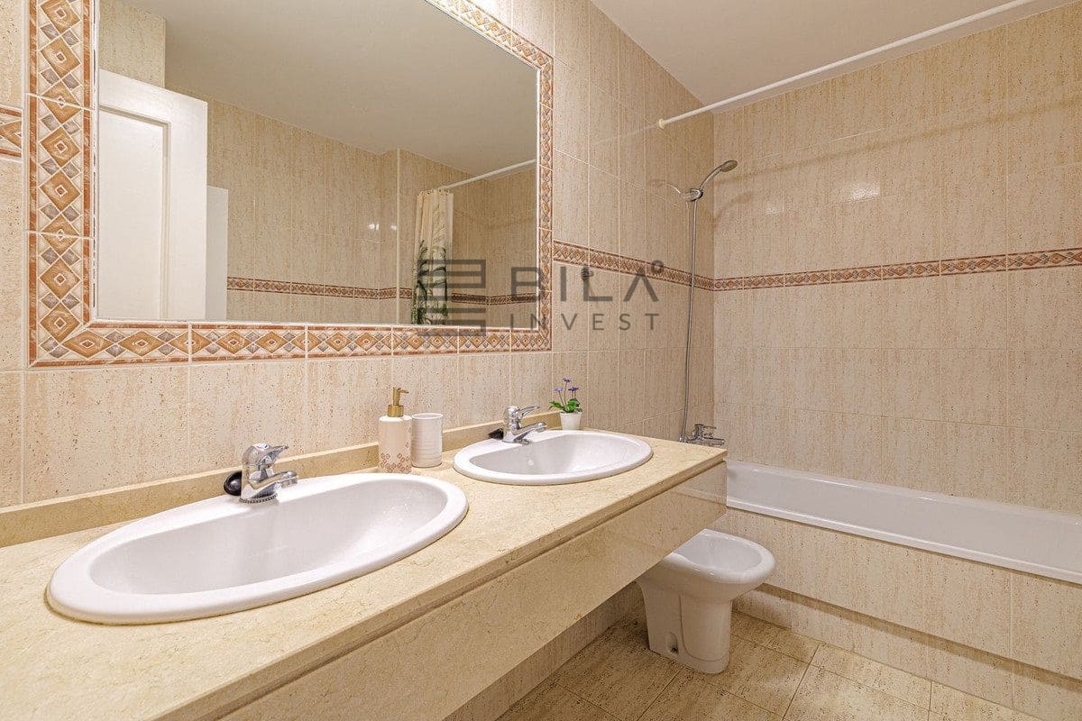 3 bedroom Flat for sale in Torrequebrada with pool garage - € 460,000 (Ref: 9618845)