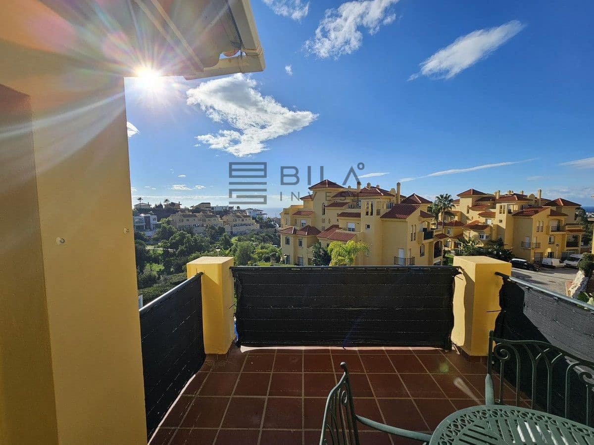 2 makuuhuone Asunto myytävänä paikassa Riviera del Sol mukana uima-altaan 
autotalli - 325 000 € (Ref: 9618847)