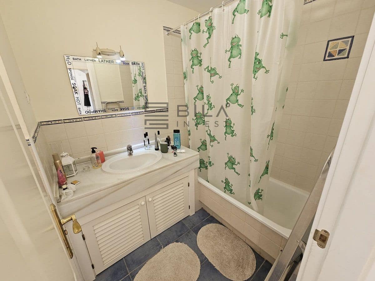 2 makuuhuone Asunto myytävänä paikassa Riviera del Sol mukana uima-altaan 
autotalli - 325 000 € (Ref: 9618847)