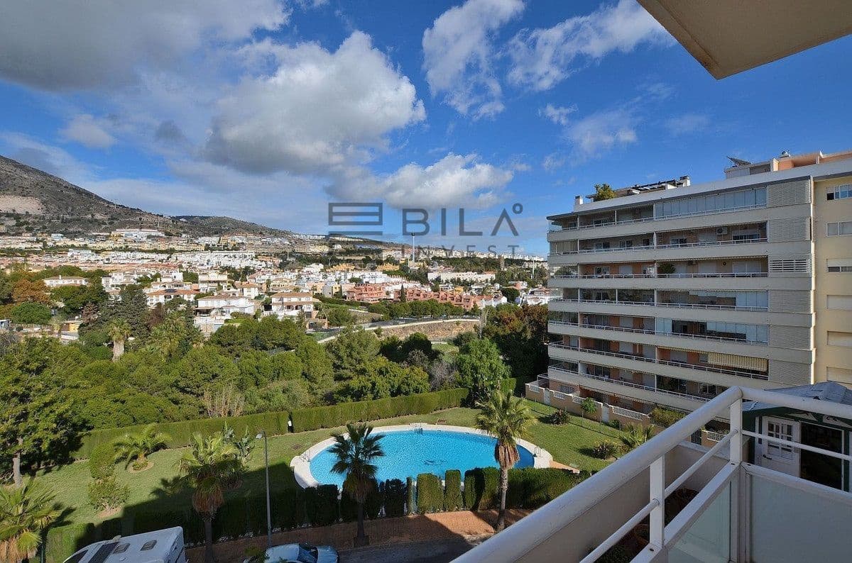 3 slaapkamer Penthouse te koop in Benalmadena Costa met zwembad - € 549.000 (Ref: 9618848)
