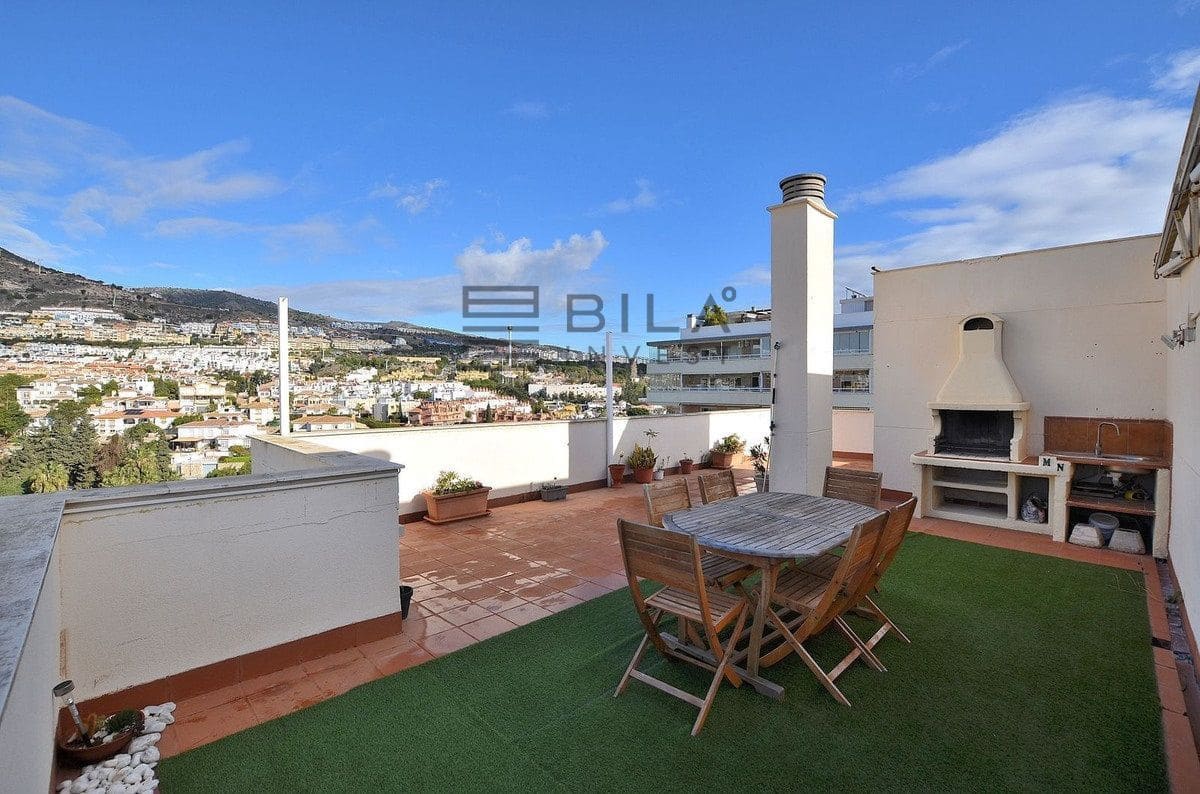 3 slaapkamer Penthouse te koop in Benalmadena Costa met zwembad - € 549.000 (Ref: 9618848)