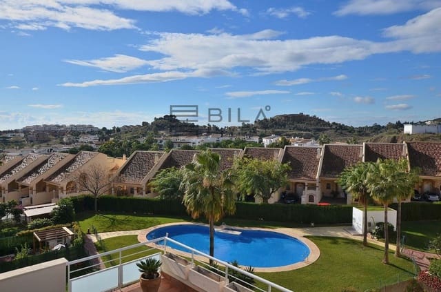 3 slaapkamer Penthouse te koop in Benalmadena Costa, Benalmádena met zwembad - € 549.000 (Ref: 9618848)