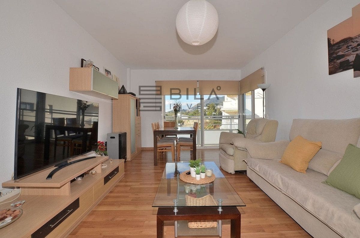 3 slaapkamer Penthouse te koop in Benalmadena Costa met zwembad - € 549.000 (Ref: 9618848)