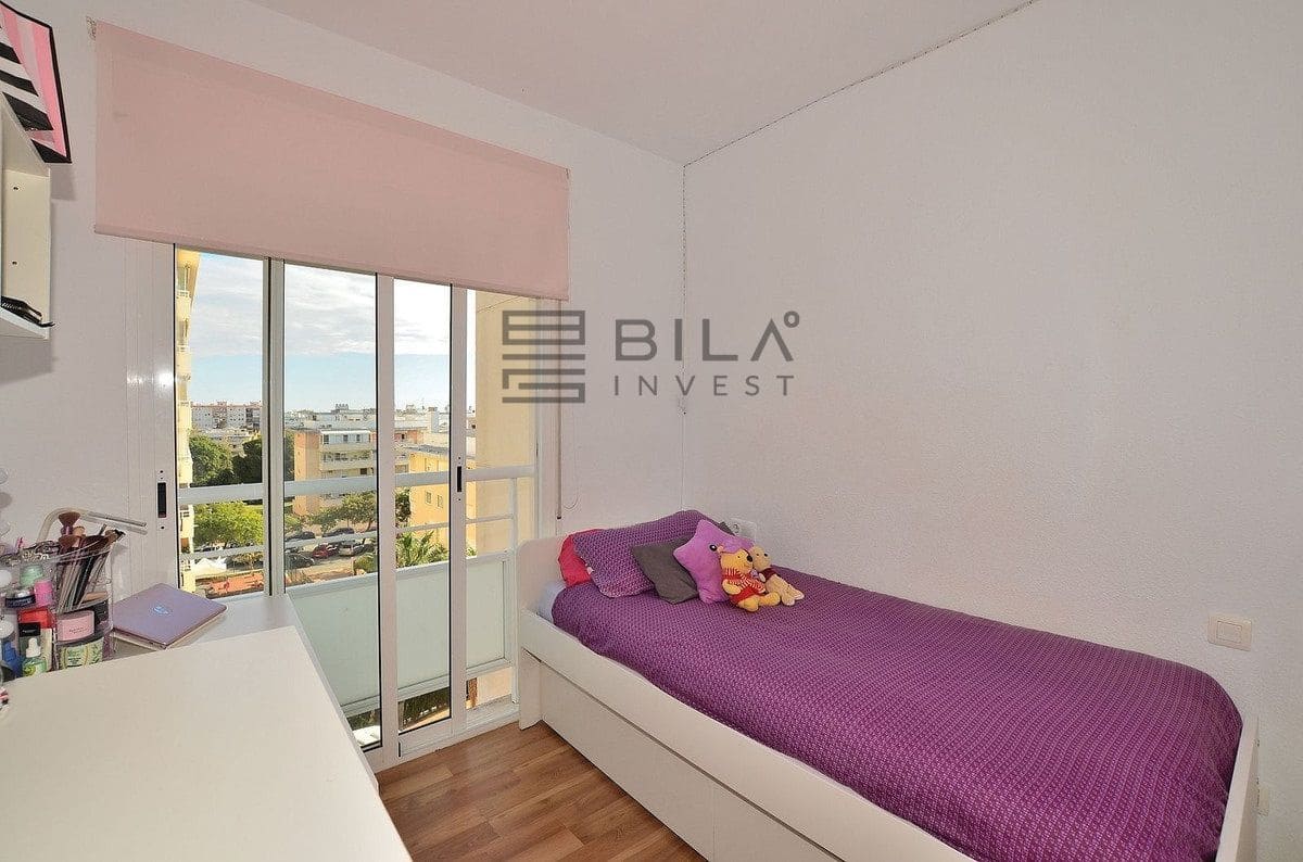 3 slaapkamer Penthouse te koop in Benalmadena Costa met zwembad - € 549.000 (Ref: 9618848)
