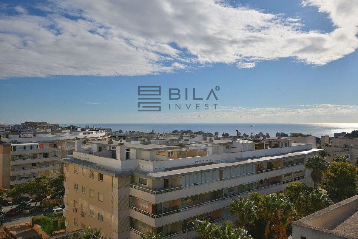 3 slaapkamer Penthouse te koop in Benalmadena Costa met zwembad - € 549.000 (Ref: 9618848)