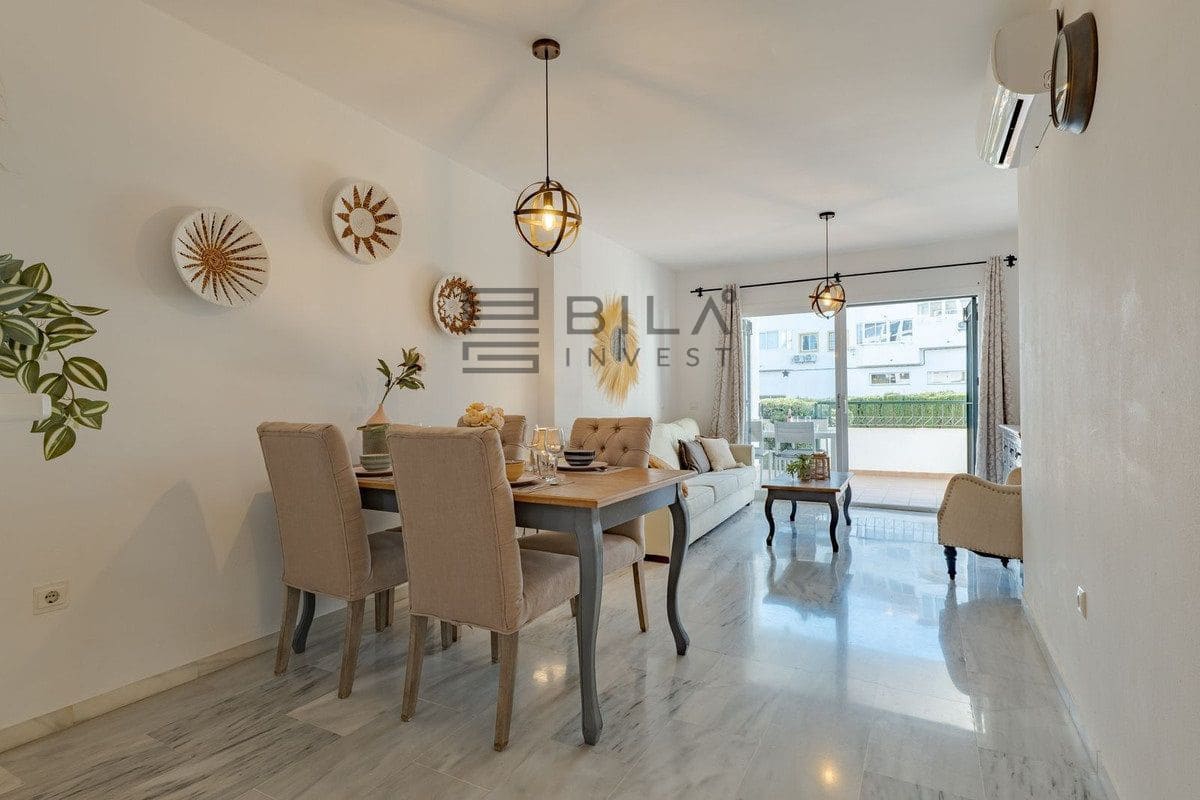 Piso de 2 habitaciones en Calahonda en venta con piscina garaje - 315.000 € (Ref: 9618849)