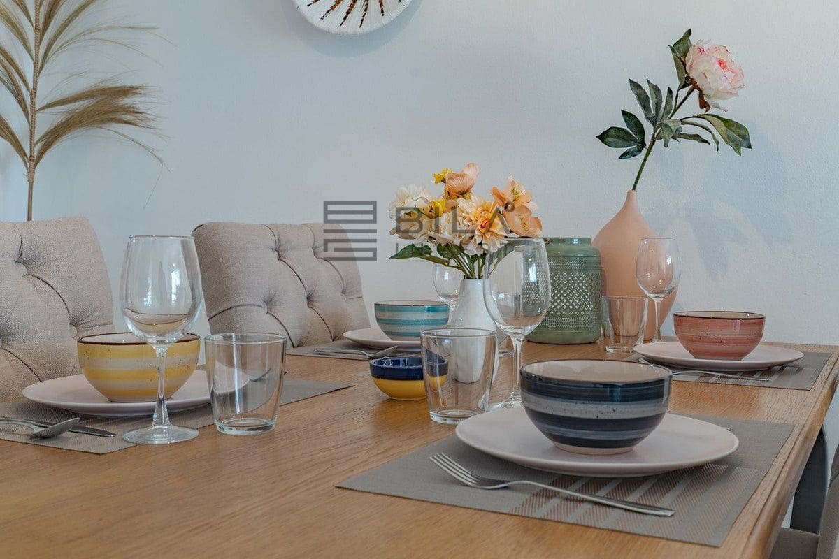 Piso de 2 habitaciones en Calahonda en venta con piscina garaje - 315.000 € (Ref: 9618849)