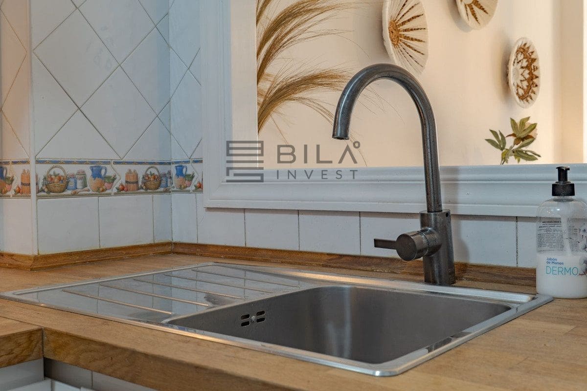 Piso de 2 habitaciones en Calahonda en venta con piscina garaje - 315.000 € (Ref: 9618849)