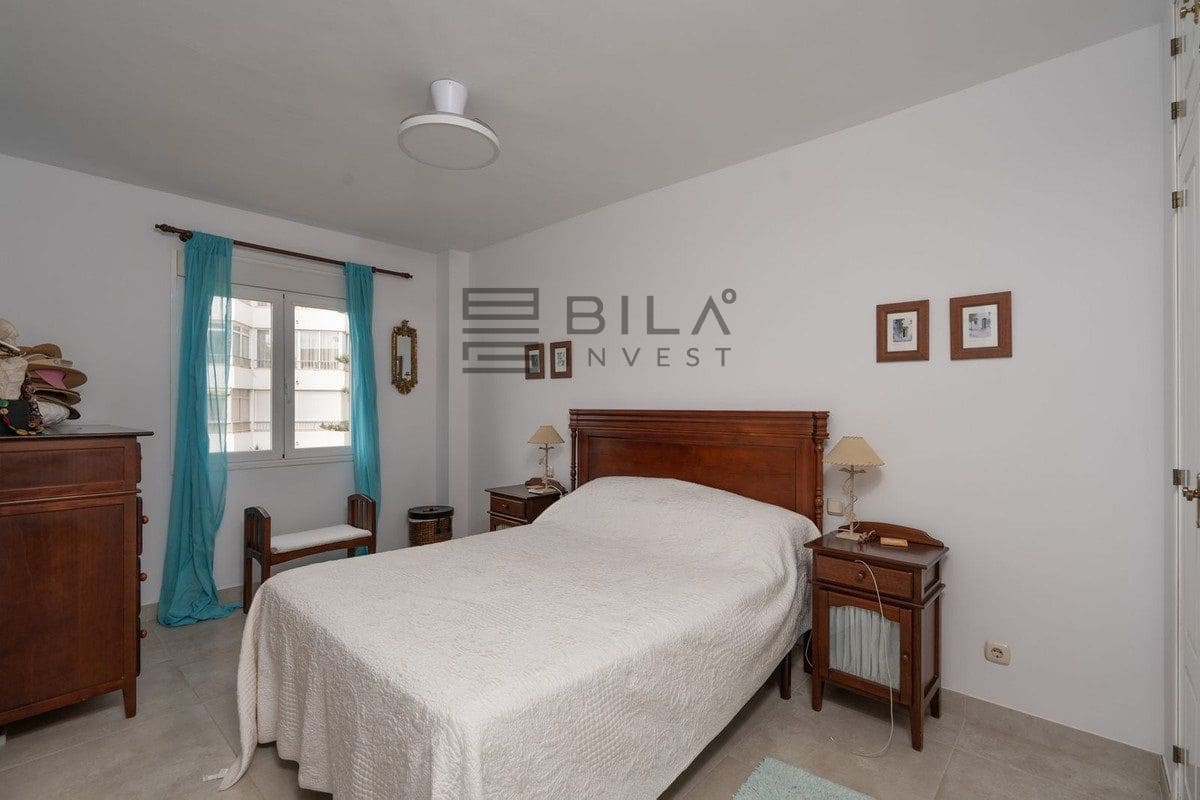 Piso de 2 habitaciones en La Cala de Mijas en venta con piscina garaje - 649.950 € (Ref: 9619675)