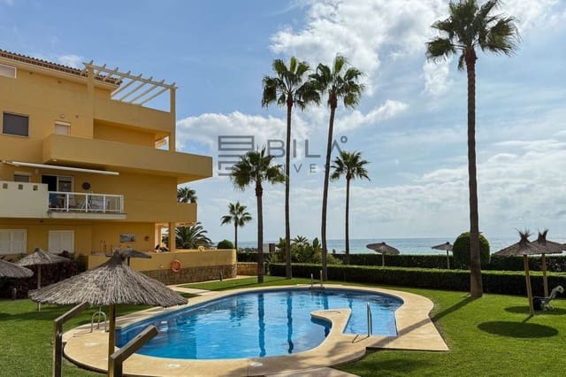 Piso de 2 habitaciones en La Cala de Mijas, Mijas en venta con piscina garaje - 649.950 € (Ref: 9619675)