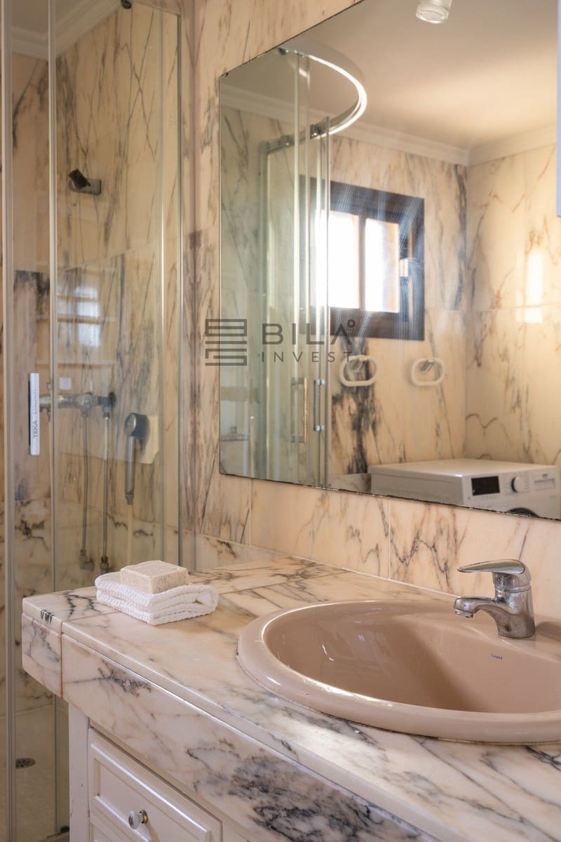 Piso de 2 habitaciones en La Cala de Mijas en venta con piscina - 550.000 € (Ref: 9619677)