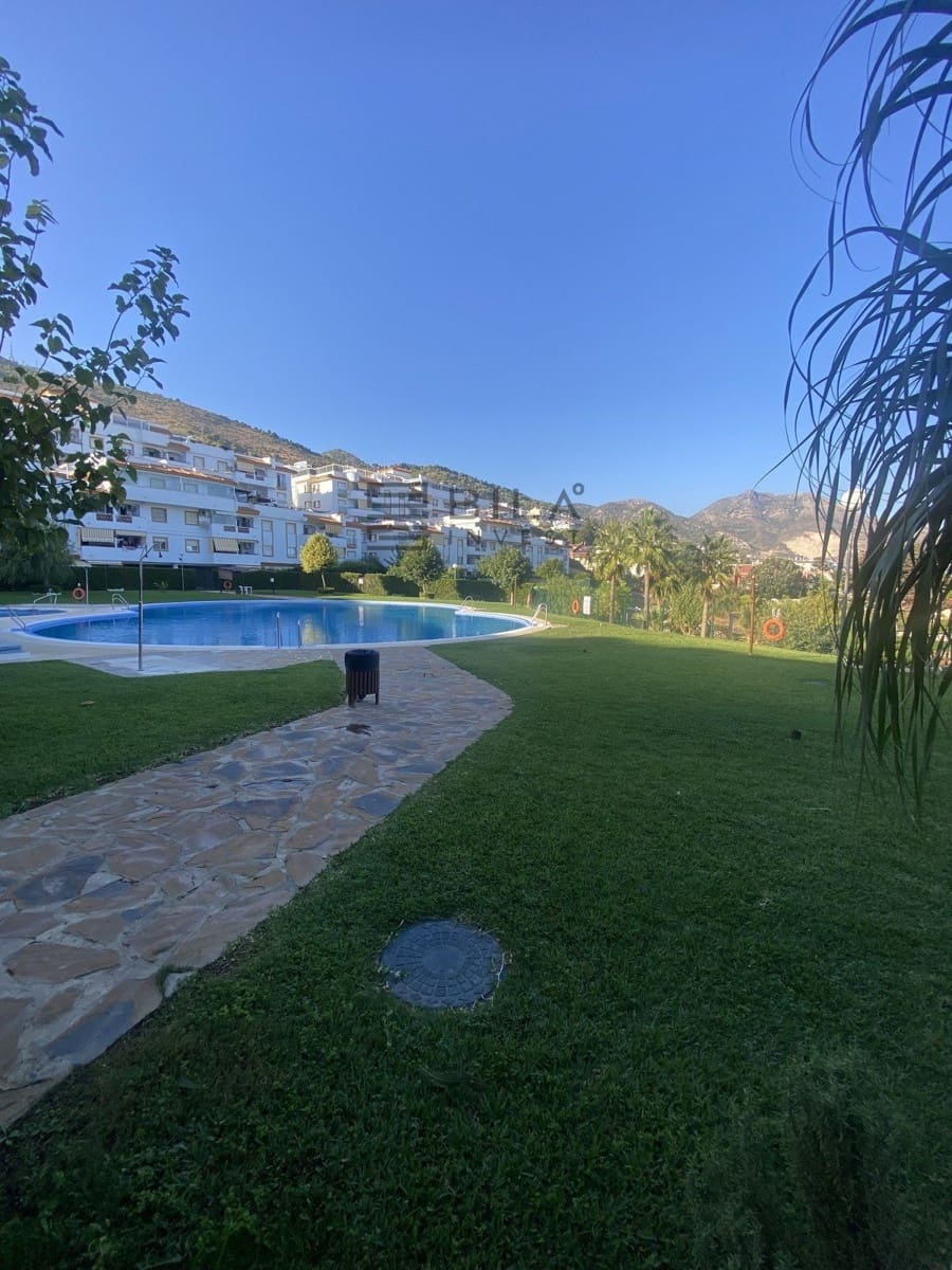 2 bedroom Flat for sale in Benalmadena Costa with pool garage - € 340,000 (Ref: 9619678)