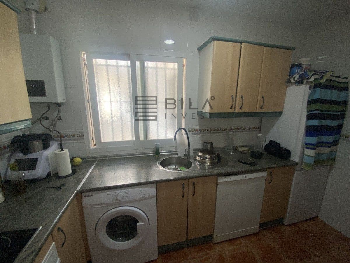 2 bedroom Flat for sale in Benalmadena Costa with pool garage - € 340,000 (Ref: 9619678)