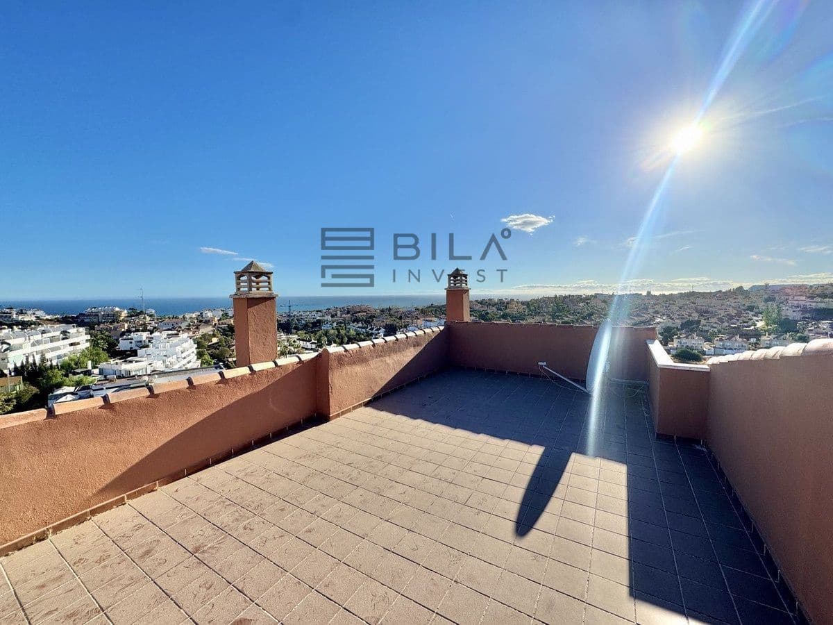 2 quarto Penthouse para venda em Riviera del Sol com piscina - 375 000 € (Ref: 9619681)