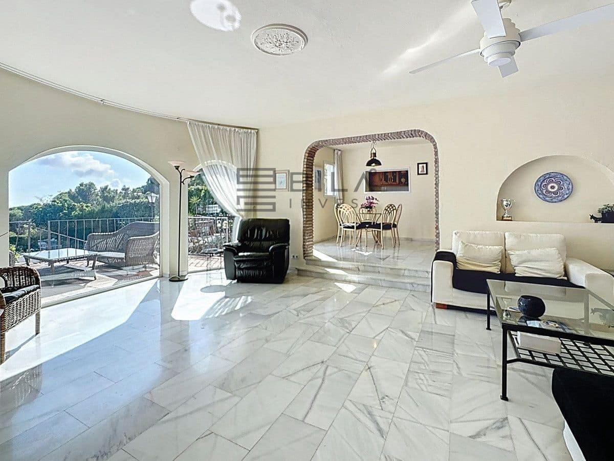 4 soverom Villa til salgs i Mijas med svømmebasseng garasje - € 927 500 (Ref: 9619682)