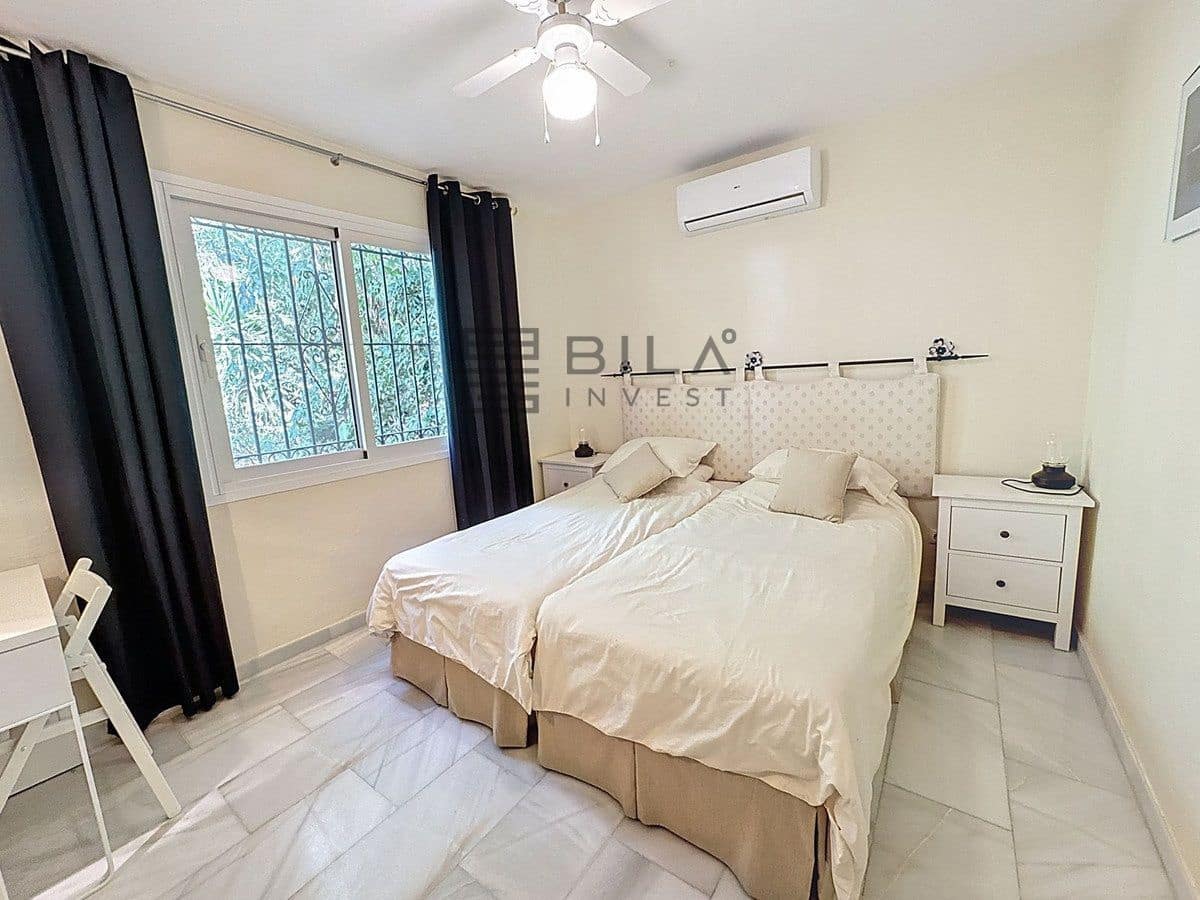 4 soverom Villa til salgs i Mijas med svømmebasseng garasje - € 927 500 (Ref: 9619682)