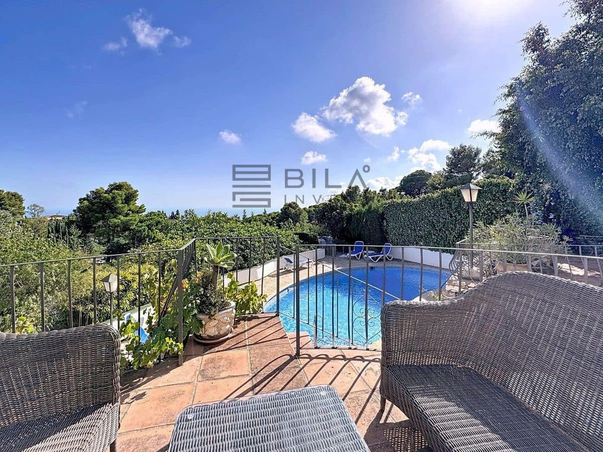 4 soverom Villa til salgs i Mijas med svømmebasseng garasje - € 927 500 (Ref: 9619682)