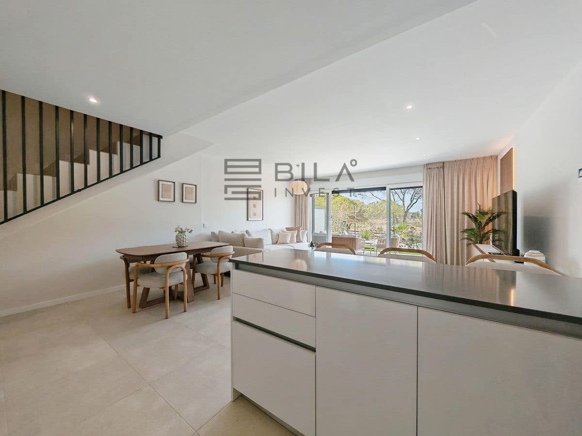 Casa de 4 habitaciones en La Cala de Mijas en venta con piscina garaje - 795.000 € (Ref: 9619683)