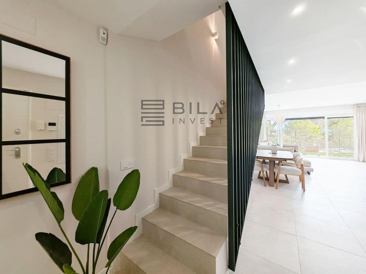 Casa de 4 habitaciones en La Cala de Mijas en venta con piscina garaje - 795.000 € (Ref: 9619683)