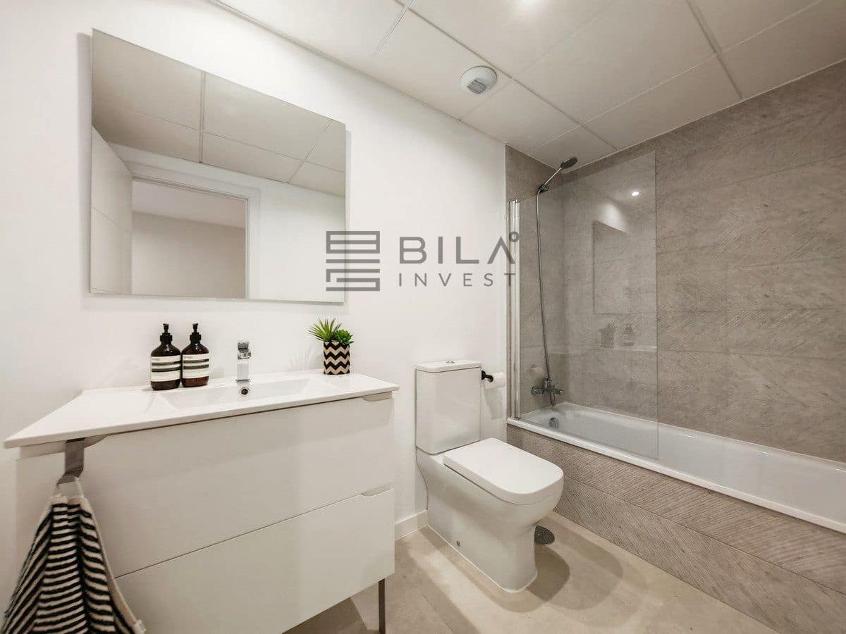 Casa de 4 habitaciones en La Cala de Mijas en venta con piscina garaje - 795.000 € (Ref: 9619683)