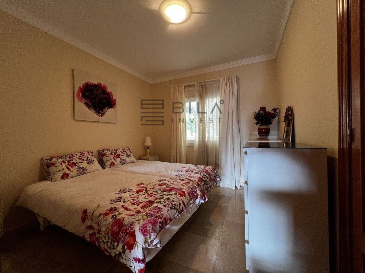 2 bedroom Flat for sale in La Cala Hills with pool garage - € 330,000 (Ref: 9622023)