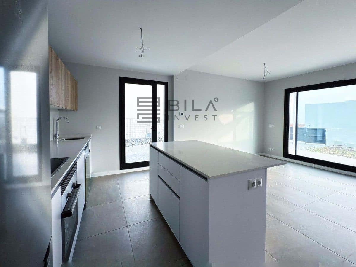 4 soverom Hus til salgs i Riviera del Sol med svømmebasseng - € 599 000 (Ref: 9622024)