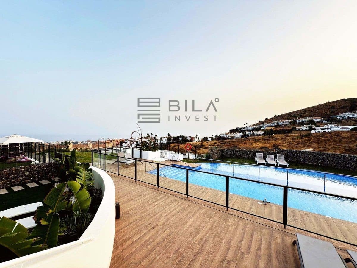 4 soverom Hus til salgs i Riviera del Sol med svømmebasseng - € 599 000 (Ref: 9622024)