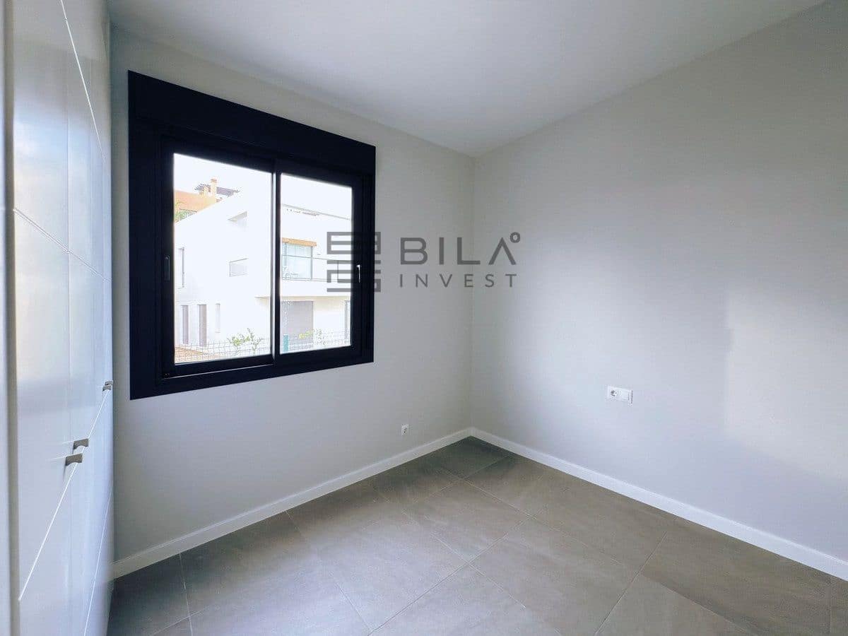 4 soverom Hus til salgs i Riviera del Sol med svømmebasseng - € 599 000 (Ref: 9622024)