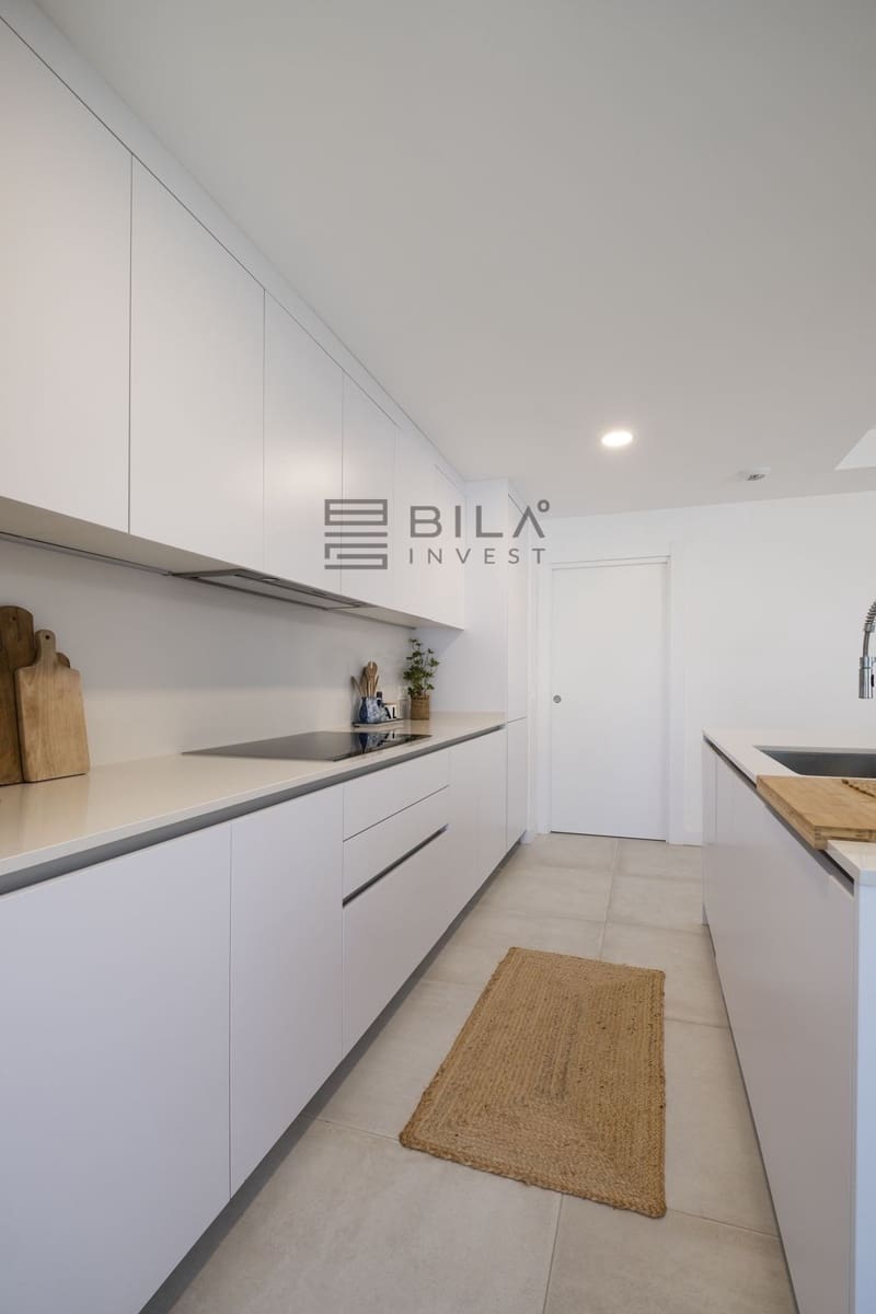 3 slaapkamer Huis te koop in El Chaparral met zwembad garage - € 800.000 (Ref: 9622025)